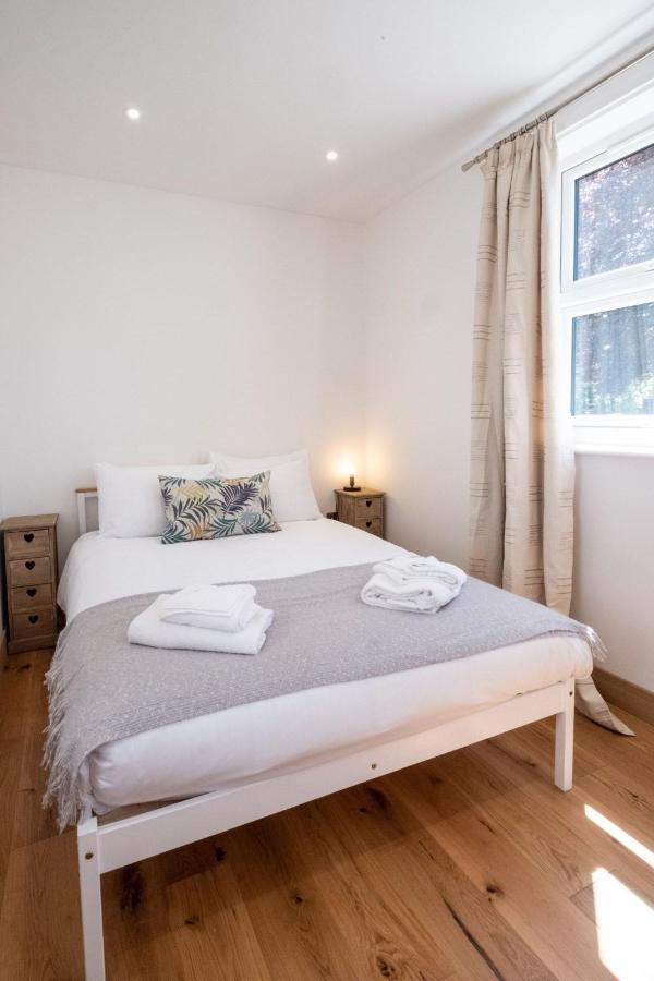 Three Tuns Apartments - Hazel - Aldeburgh Coastal Cottages Pettistree 외부 사진